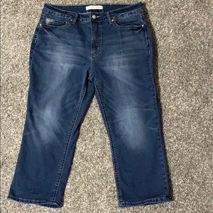 Embellished pocket Capris